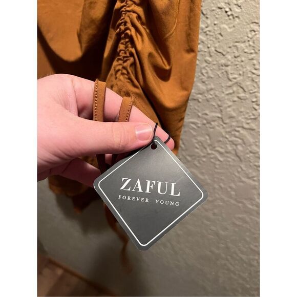 Zaful Woman’s Boho Skirt Asymmetrical With Tie Skirt Size 8 NEW - Picture 4 of 9